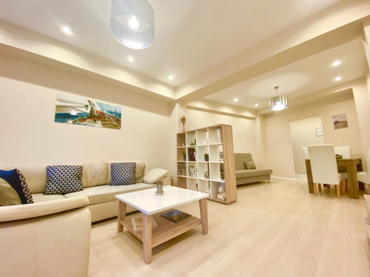 Budapest Hideout In Style With Free Parking - Luxury Apartment Exteriér fotografie
