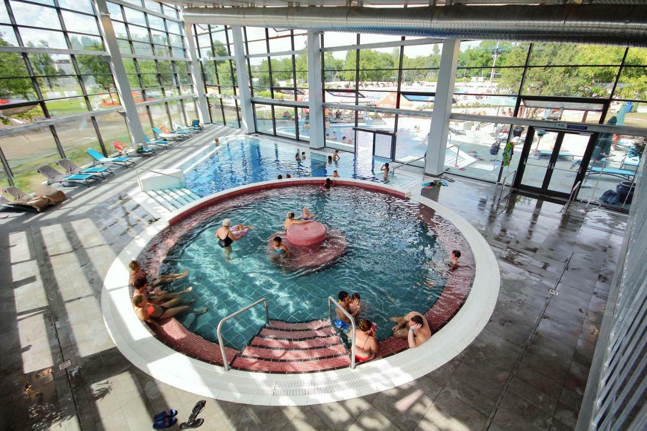 Budapest Hideout In Style With Free Parking - Luxury Apartment Exteriér fotografie